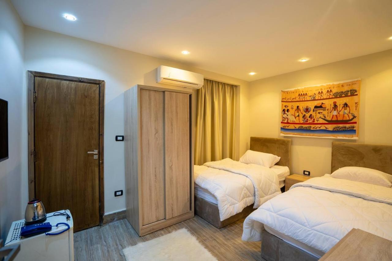 Majestic View Pyramids Inn Kafrat al Jabal Exterior photo